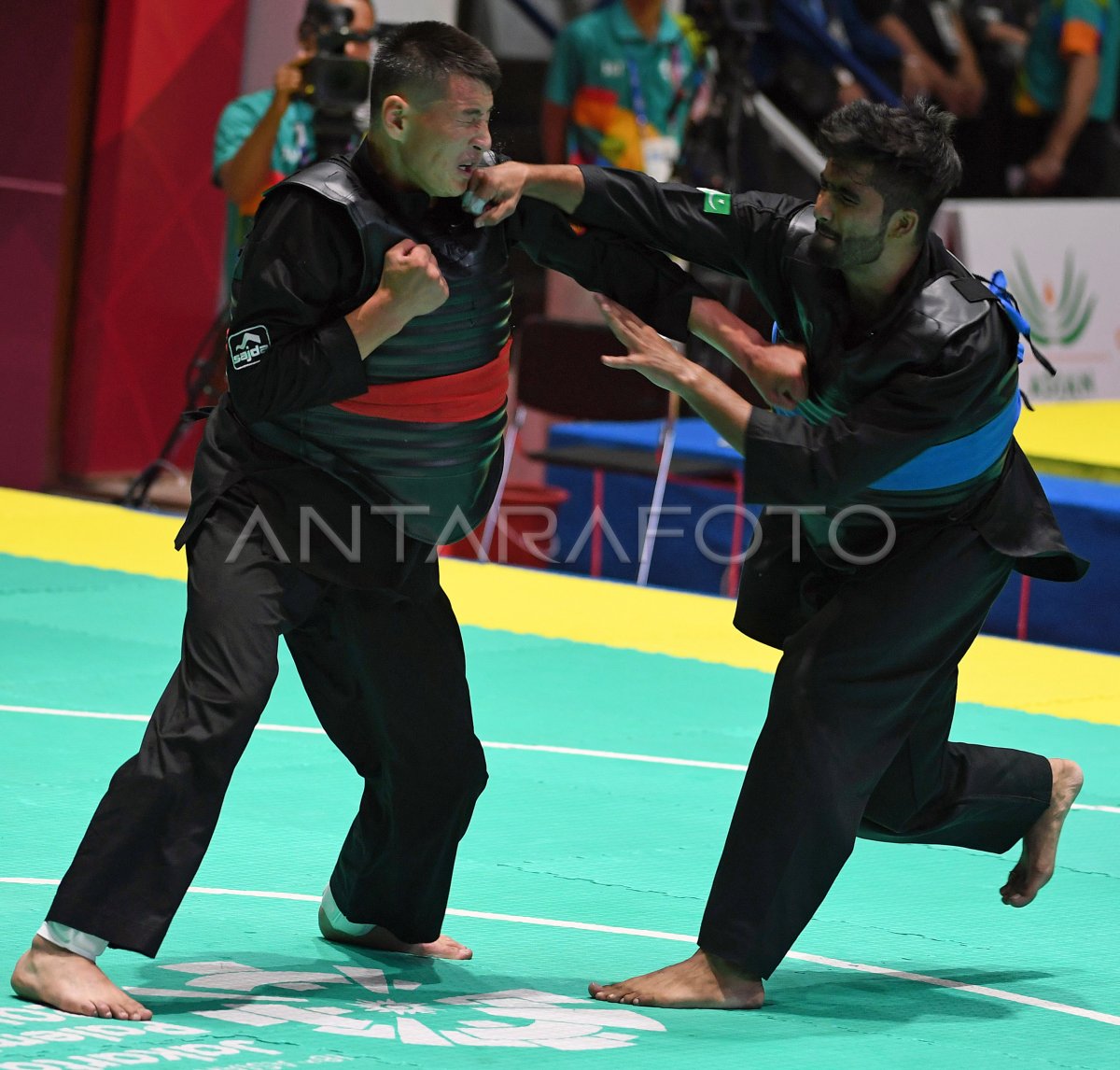 PENCAK SILAT KELAS F PUTRA KIRGISTAN VS PAKISTAN ANTARA Foto