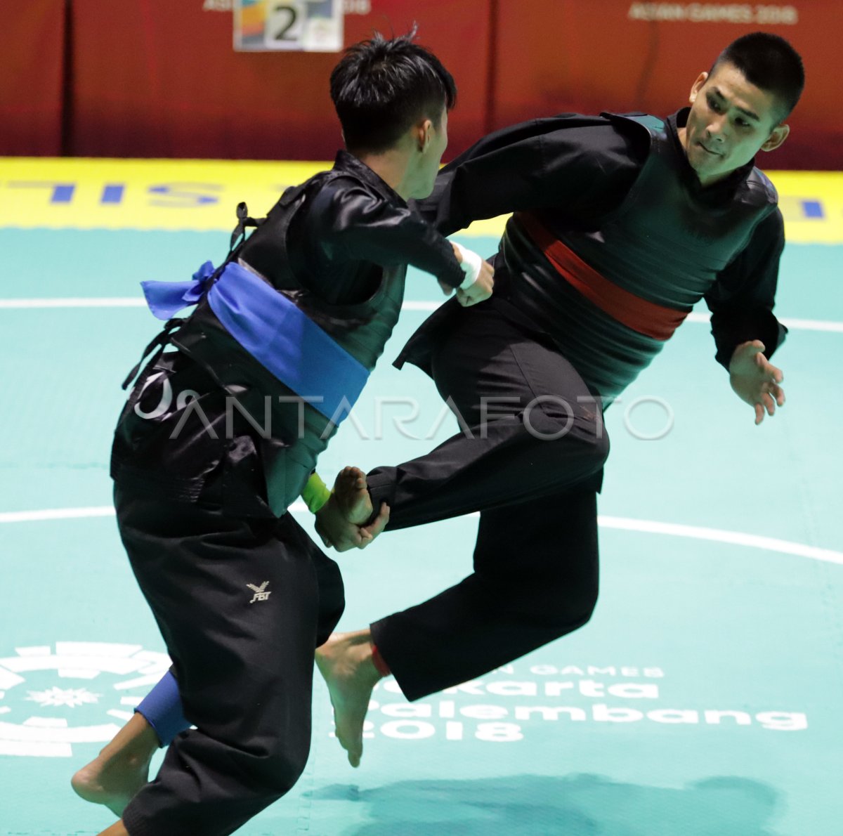 PENCAK SILAT KELAS D PUTRA VIETNAM VS LAOS ANTARA Foto