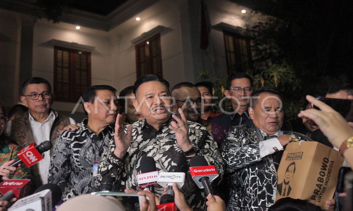 Pertemuan Tim Kuasa Hukum Prabowo Gibran Antara Foto