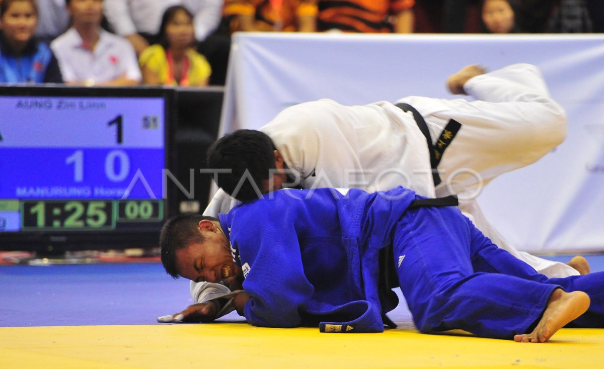 EMAS KEEMPAT JUDO ANTARA Foto