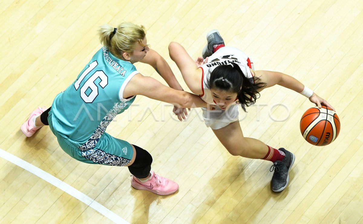 Basket Putri Indonesia Vs Kazakhstan Antara Foto