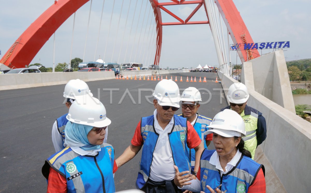 Menteri Bumn Susur Tol Trans Jawa Antara Foto