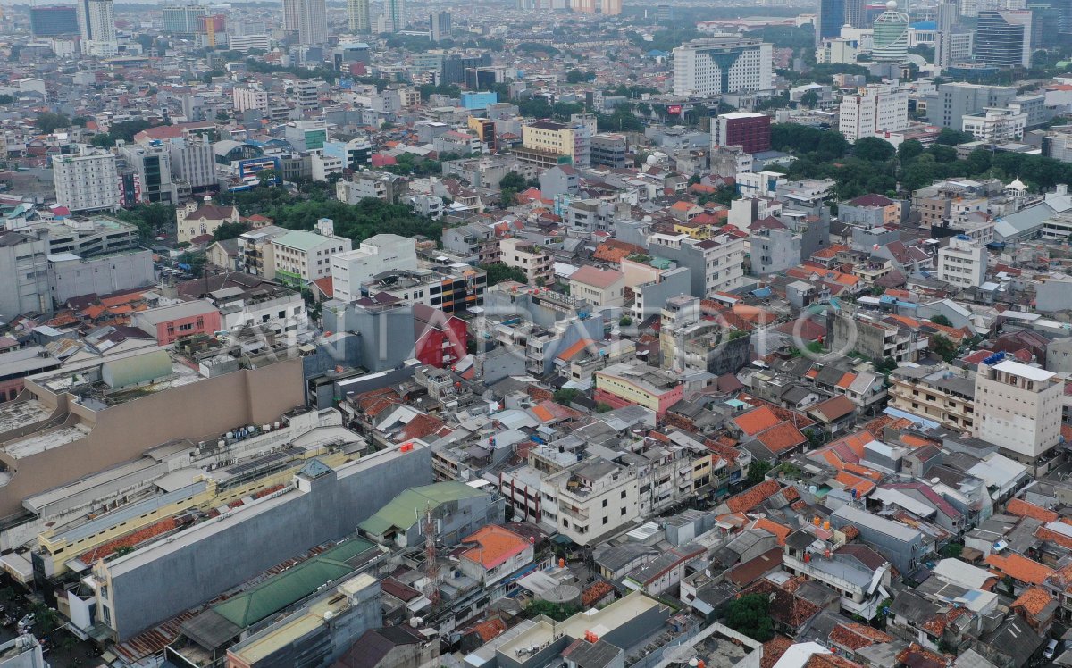 JUMLAH PENDUDUK INDONESIA TAHUN 2020 ANTARA Foto