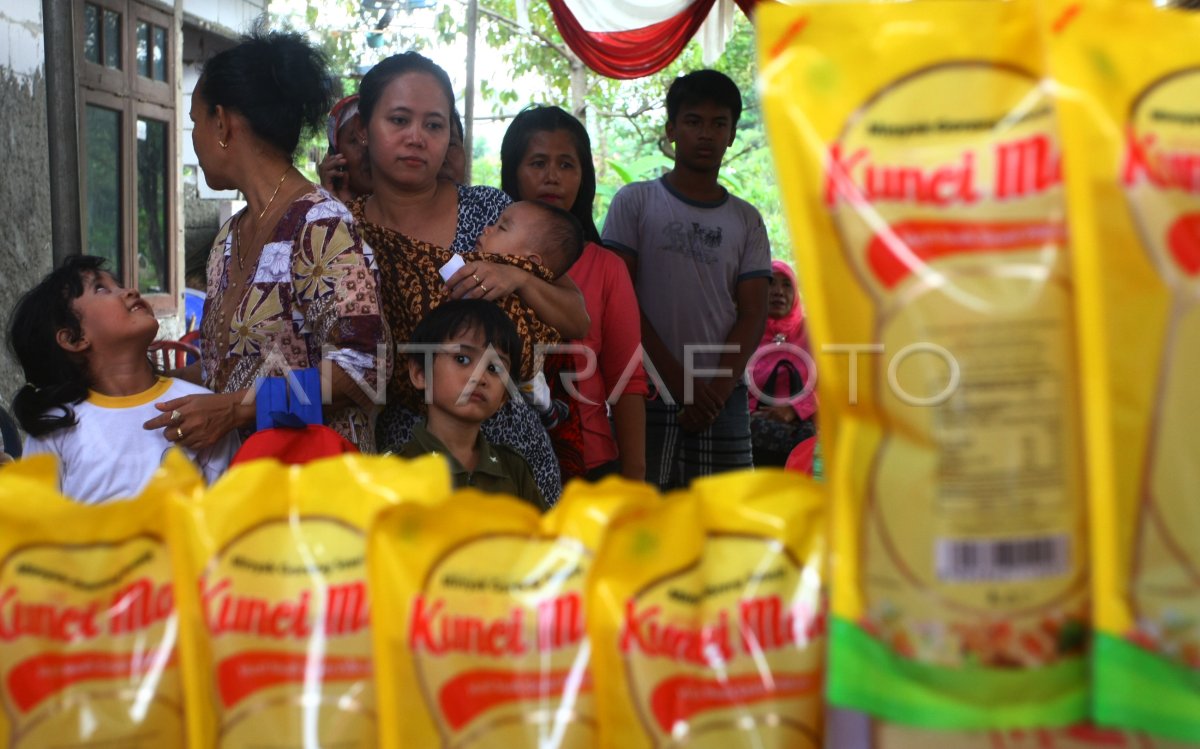 Bazar Minyak Goreng Murah Antara Foto