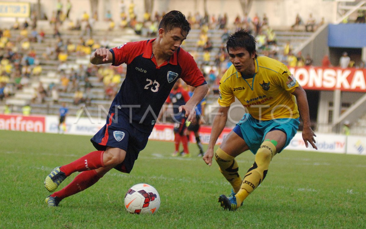 PERSEGRES IMBANG LAWAN PBR ANTARA Foto