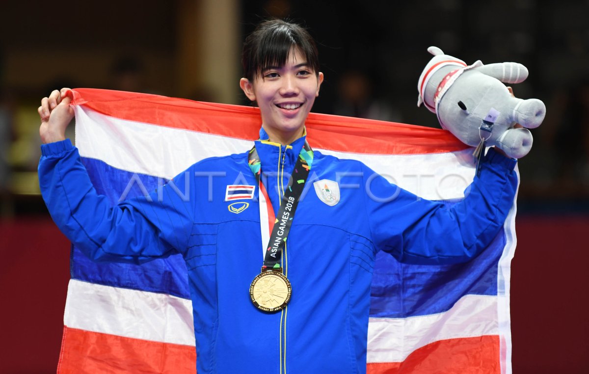 Taekwondo Kyorugi Putri Thailand Medali Emas Antara Foto