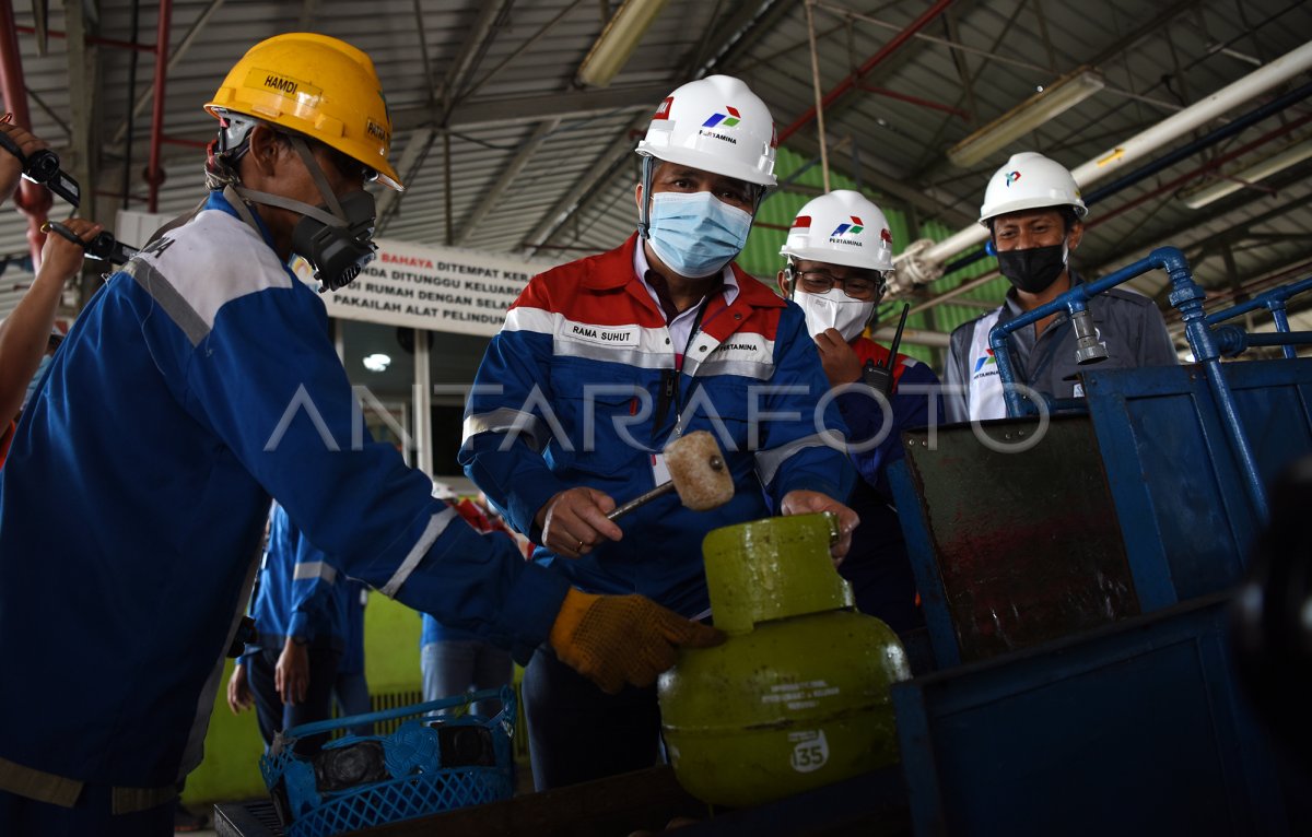 Stok Bbm Dan Lpg Aman Di Makassar Jelang Lebaran Antara Foto