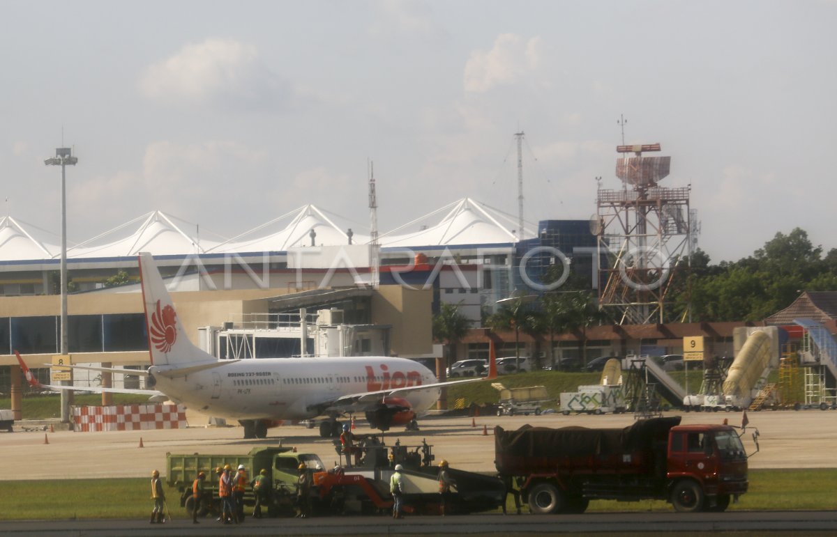 PERLUASAN BANDARA SMB II PALEMBANG ANTARA Foto