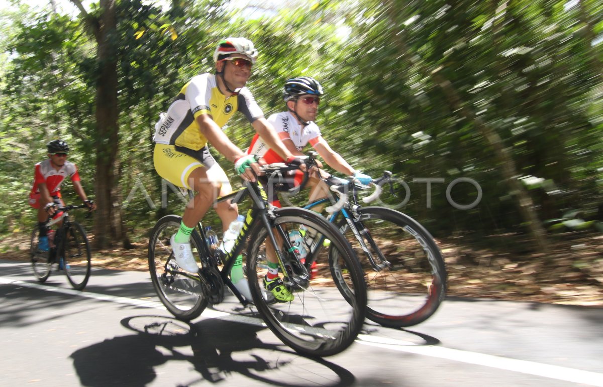 Etape Kedua Tour De Banyuwangi Ijen Antara Foto