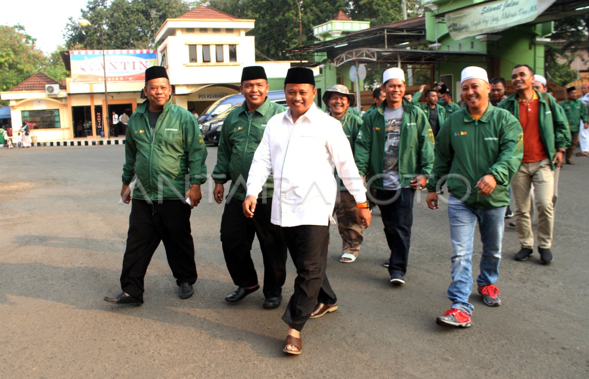 Keberangkatan Ibadah Haji Wagub Jabar Antara Foto