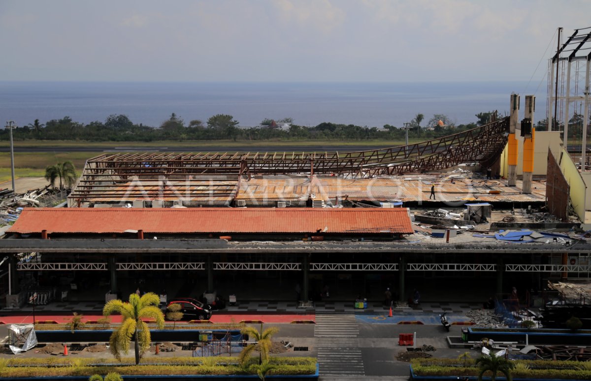 Renovasi Bandara Sultan Babullah Ternate Antara Foto