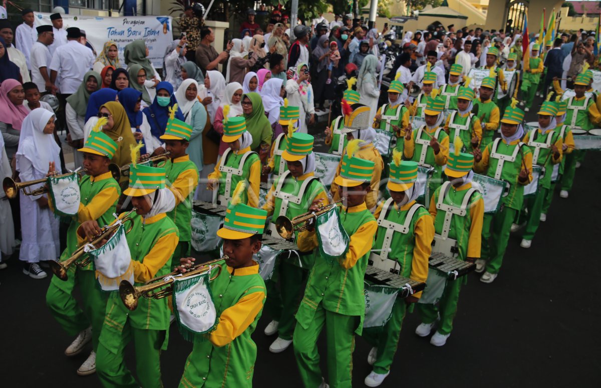 Pawai Taaruf Memperingati Tahun Baru Islam Di Ternate Antara Foto