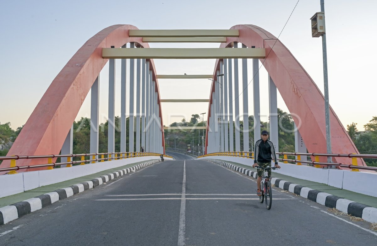 Jembatan Samota Ikon Wisata Baru Sumbawa ANTARA Foto