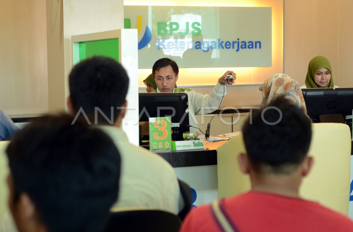 KEPESERTAAN BPJS KETENAGAKERJAAN ANTARA Foto