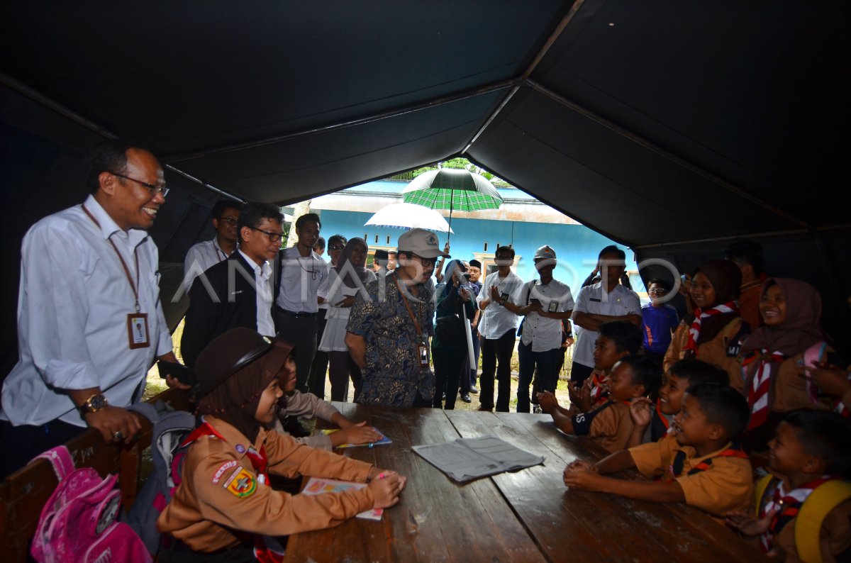 PLN PEDULI PENDIDIKAN ANTARA Foto