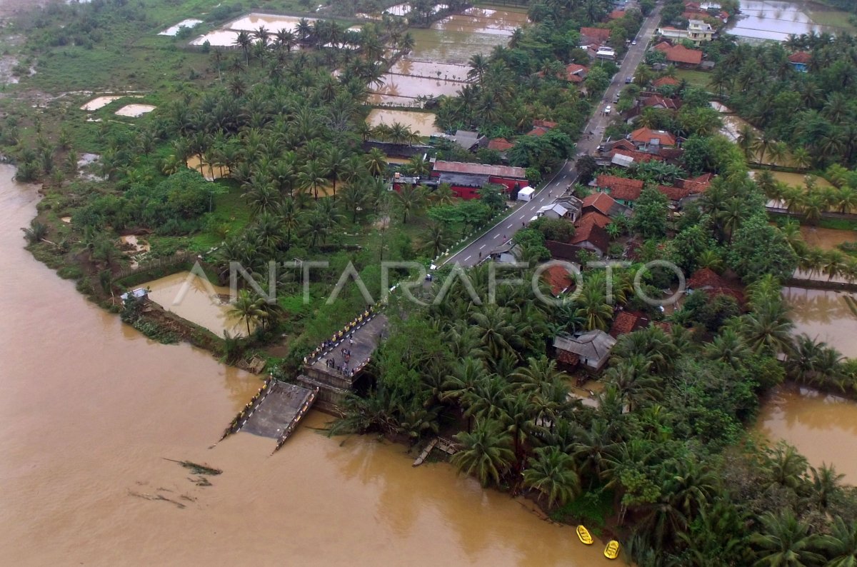 Perbaikan Jembatan Pansel Pasang Bailey Antara Foto