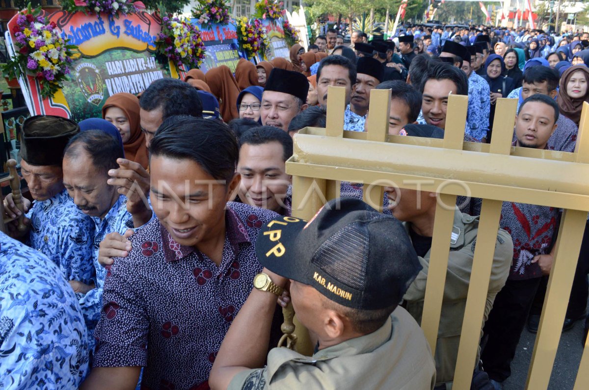 Halal Bihalal Pns Madiun Antara Foto