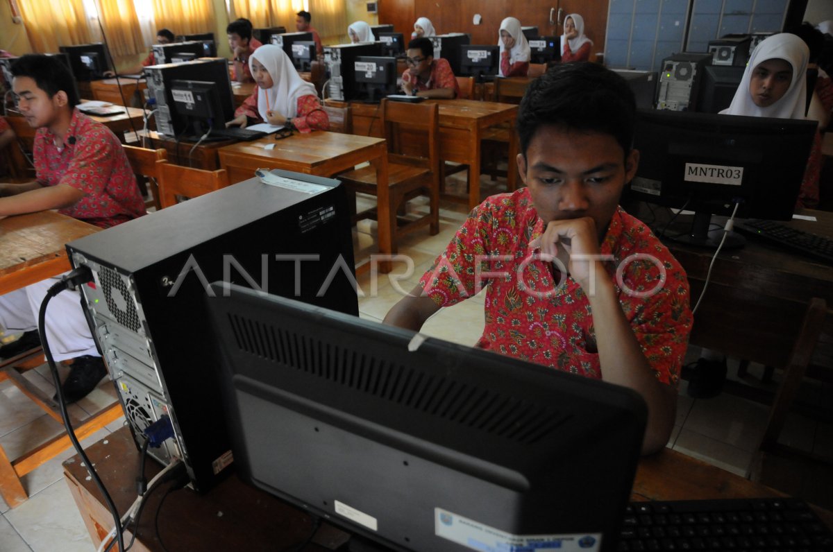 SIMULASI UN BERBASIS KOMPUTER ANTARA Foto