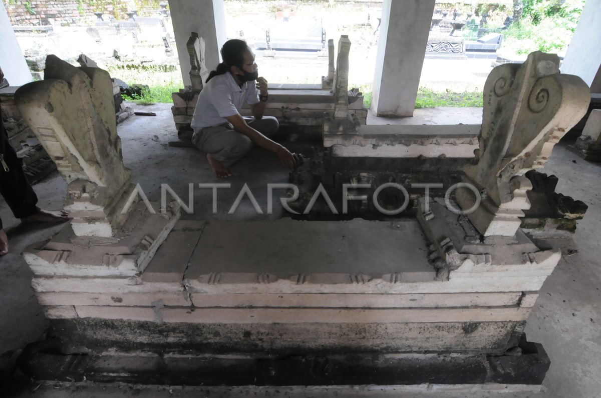 Mengenal Sejarah Makam Kuno Di Klaten Antara Foto