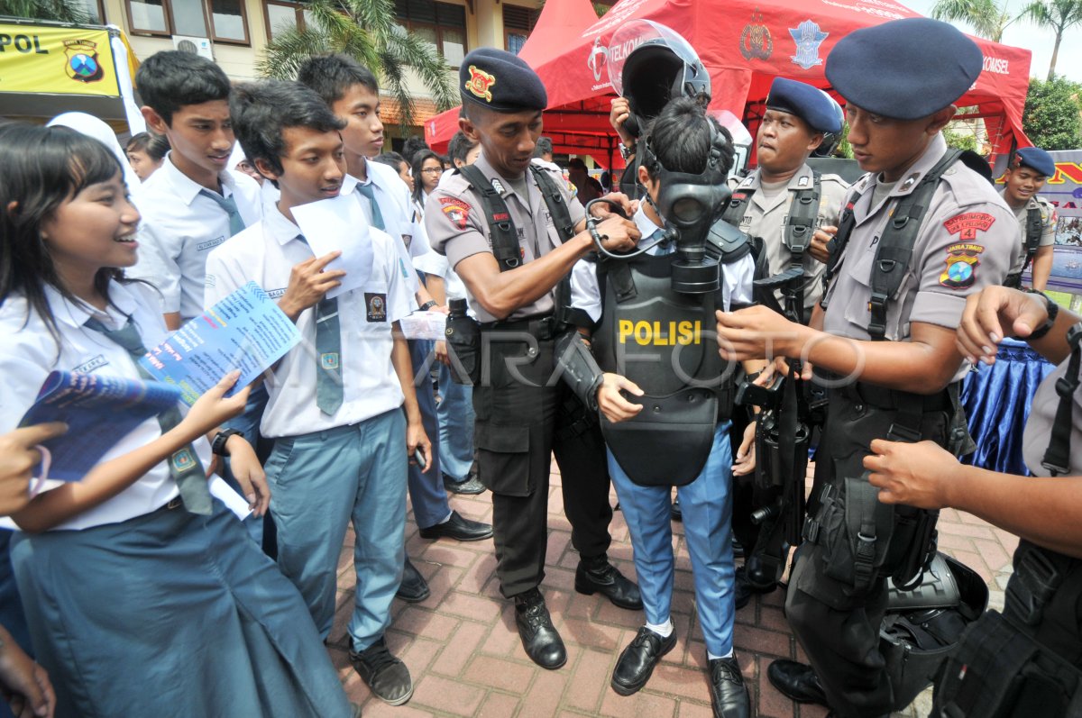 SOSIALISASI TARUNA AKPOL ANTARA Foto