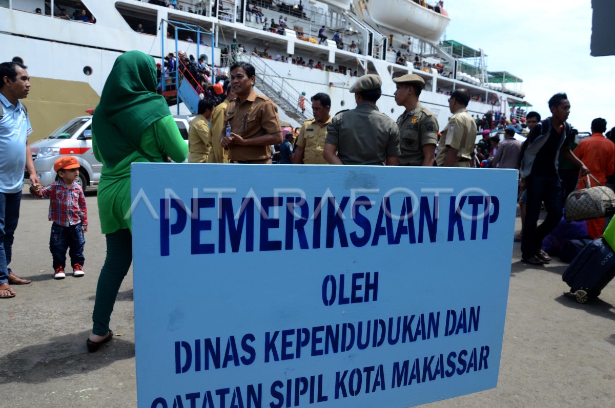 Pemeriksaan Ktp Pendatang Antara Foto