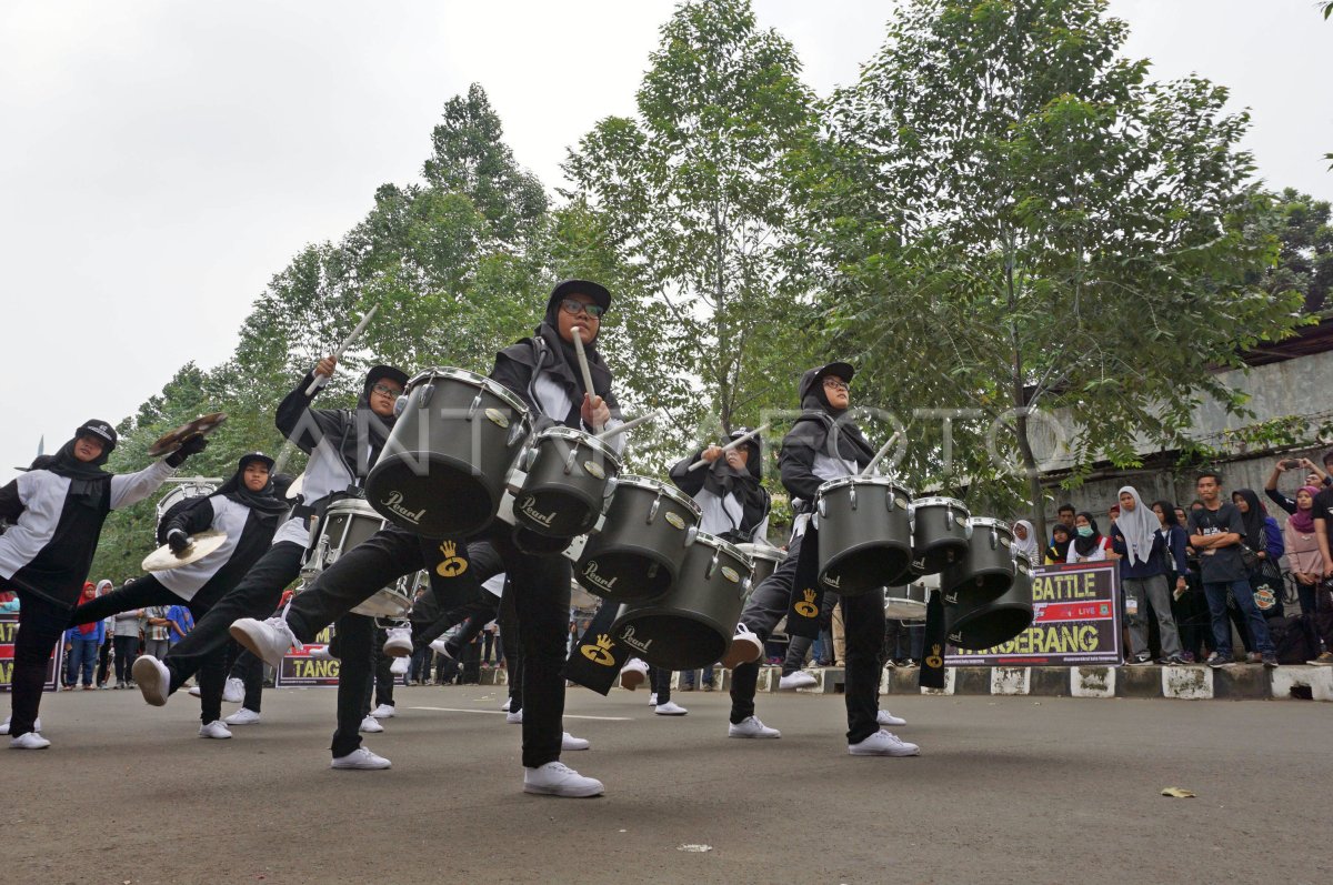 Adu Keterampilan Drum Band Antara Foto