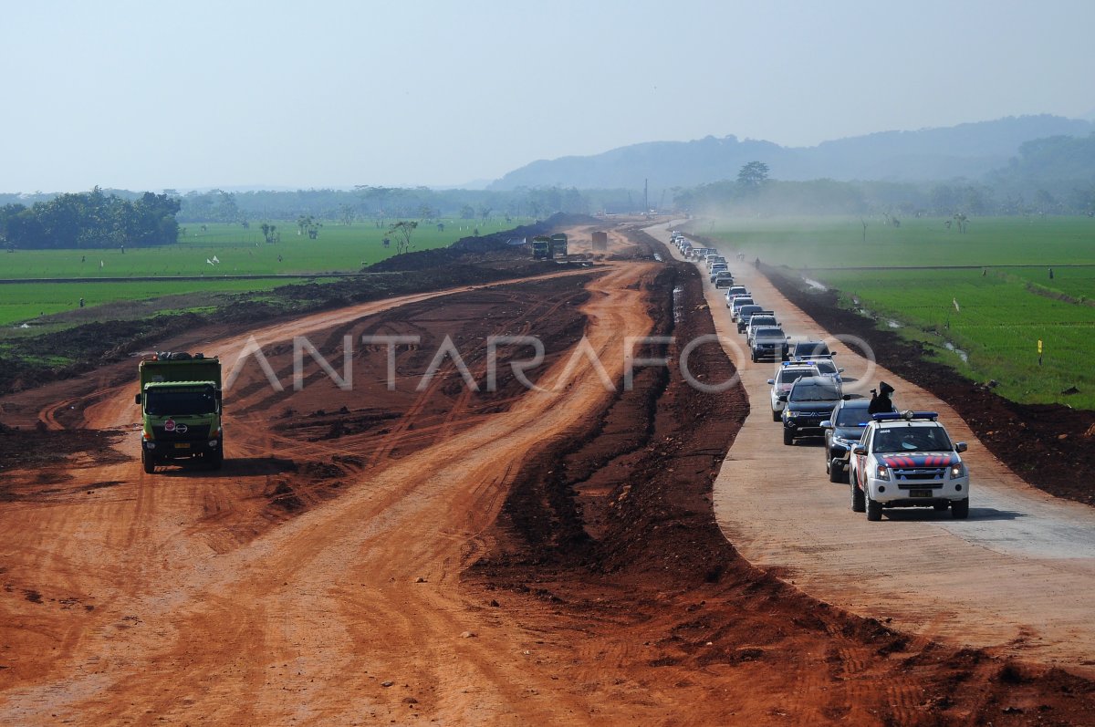 Peninjauan Tol Pantura Antara Foto