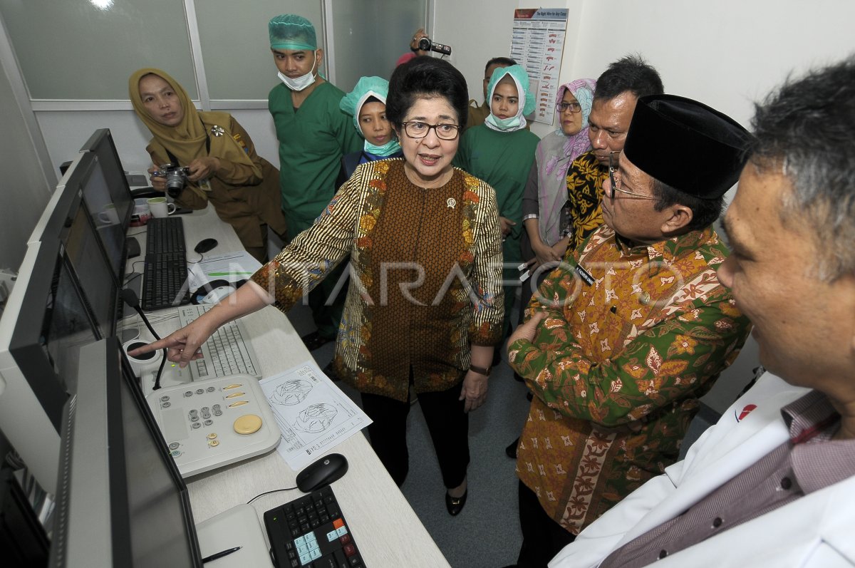 MENKES TINJAU FASILITAS KESEHATAN DI JAMBI ANTARA Foto