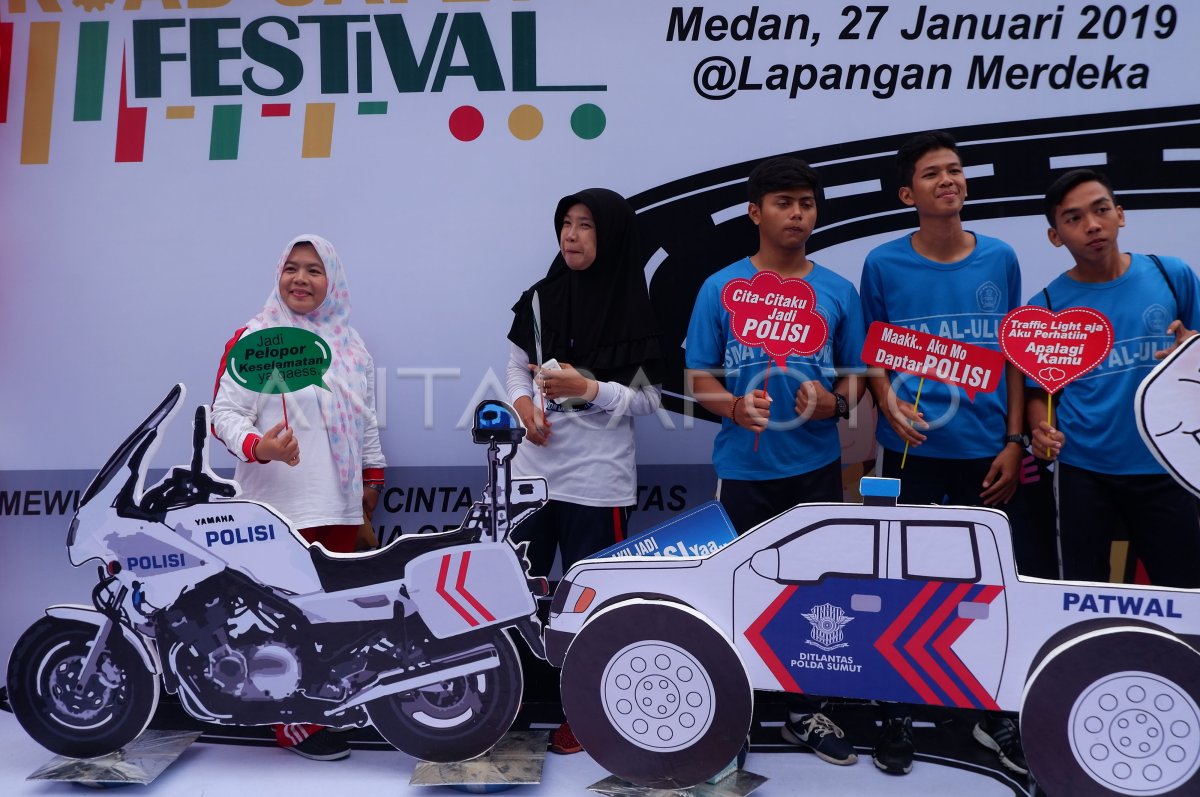 Kampanye Millennial Road Safety Antara Foto