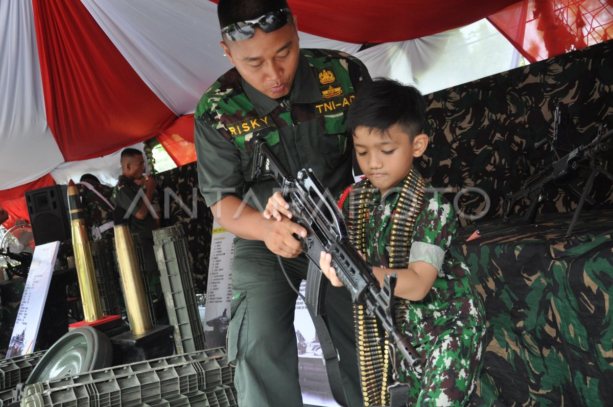 Pameran Hut Kodam I Bukit Barisan Antara Foto