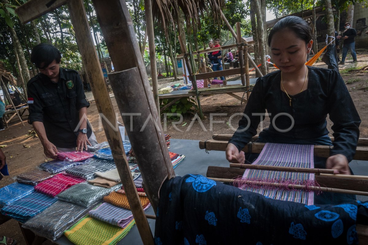 FESTIVAL TENUN SUKU BADUY ANTARA Foto