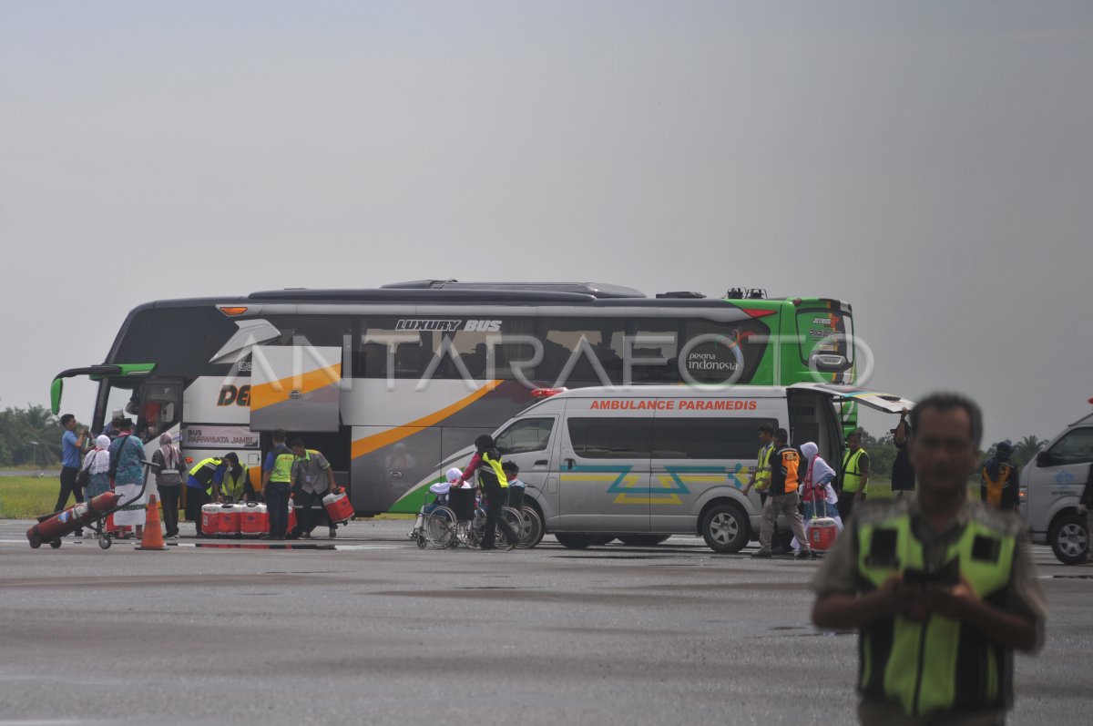 Pemberangkatan JCH Bengkulu ANTARA Foto