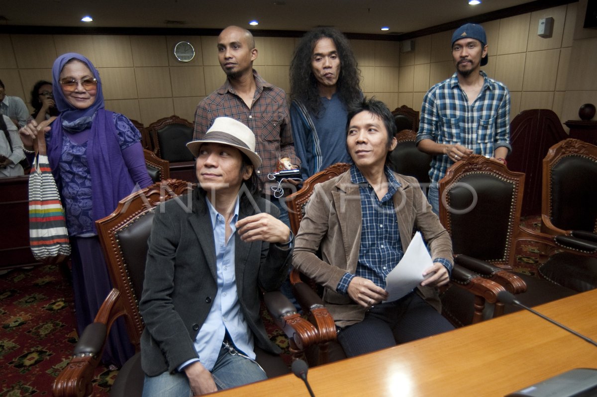 Slank Batalkan Gugatan Antara Foto