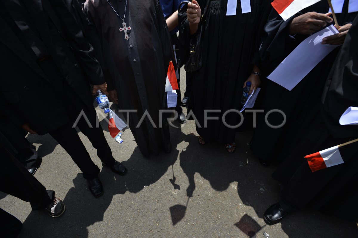 Kebebasan Beribadah Antara Foto