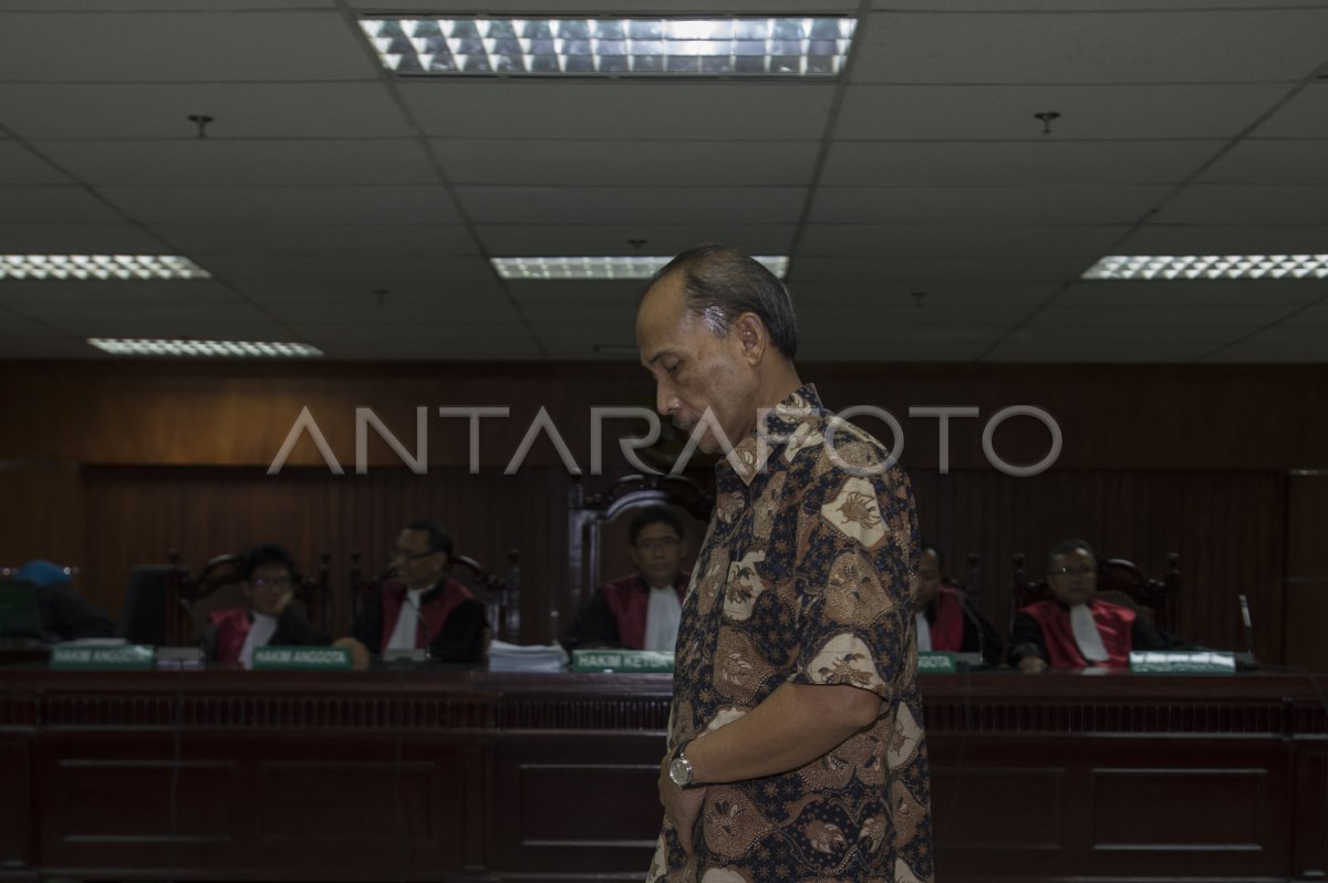 VONIS BUDI MULYA ANTARA Foto