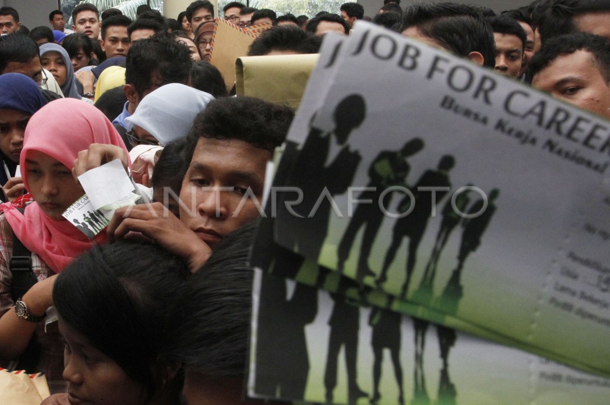 Bursa Kerja Medan Antara Foto