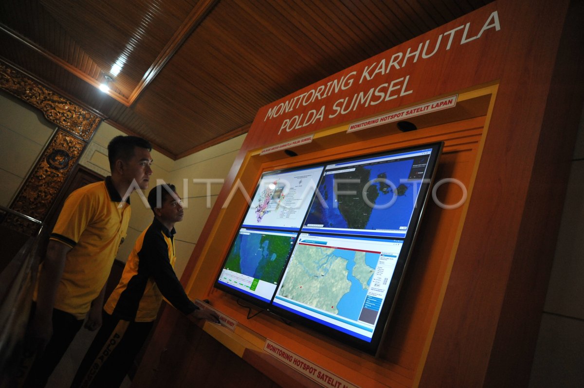 Monitoring Karhutla Polda Sumsel Antara Foto