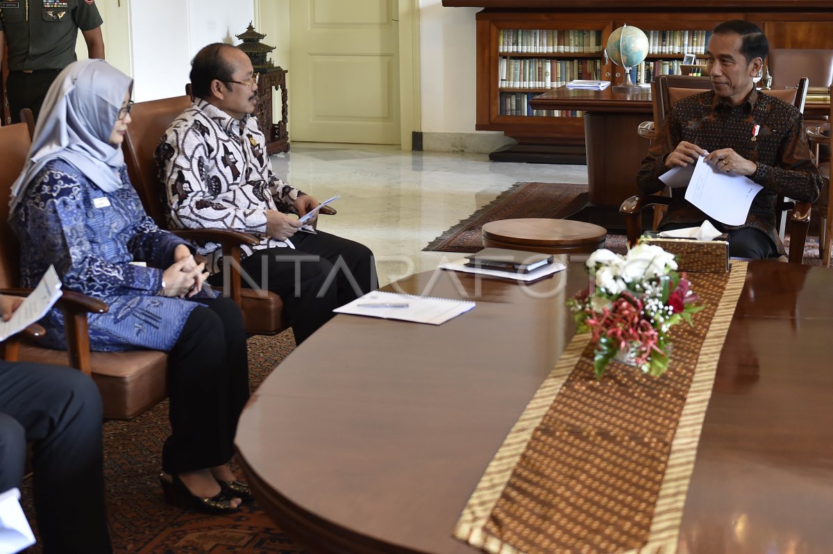 PRESIDEN MENERIMA OMBUDSMAN ANTARA Foto