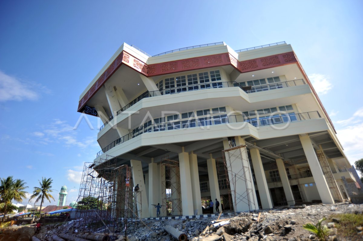 Gedung Pusat Kebudayaan Sumbar Antara Foto