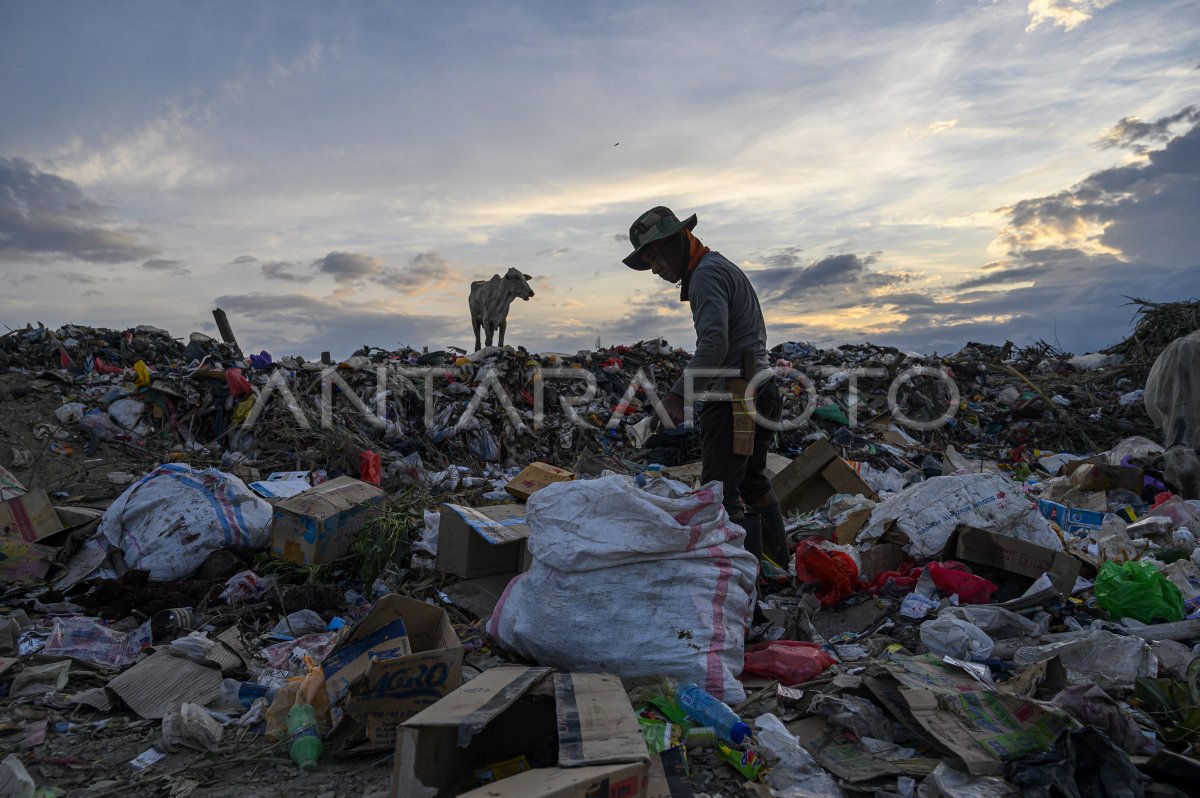 Potensi Ekonomi Sampah Plastik Daur Ulang Antara Foto