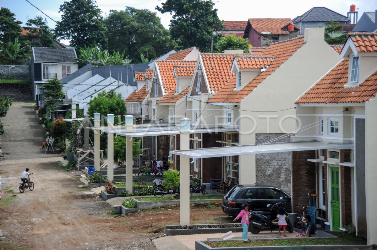 PENYALURAN PEMBIAYAAN PERUMAHAN ANTARA Foto