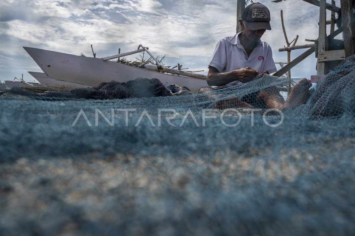 NELAYAN TIDAK MELAUT AKIBAT CUACA ANTARA Foto