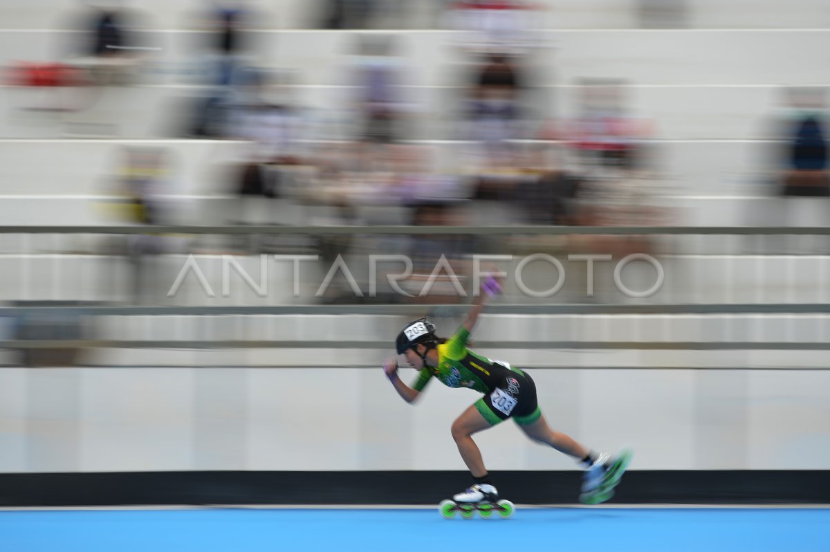 Final M Sepatu Roda Putri Pon Papua Antara Foto