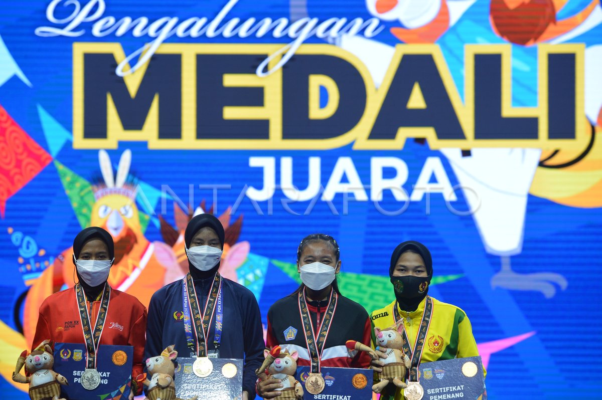 Final Taekwondo Putri Kg Pon Papua Antara Foto