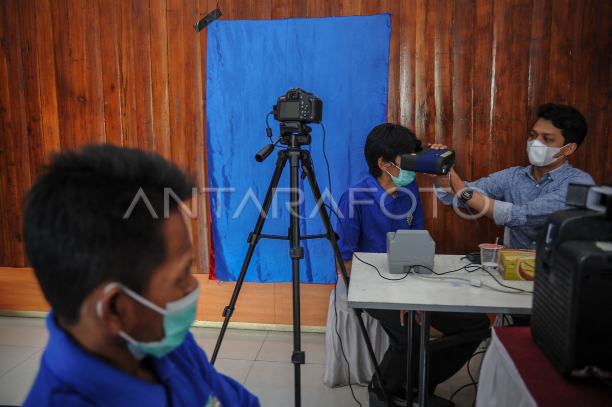 PEREKAMAN KTP ELEKTRONIK DI LAPAS SUKAMISKIN ANTARA Foto