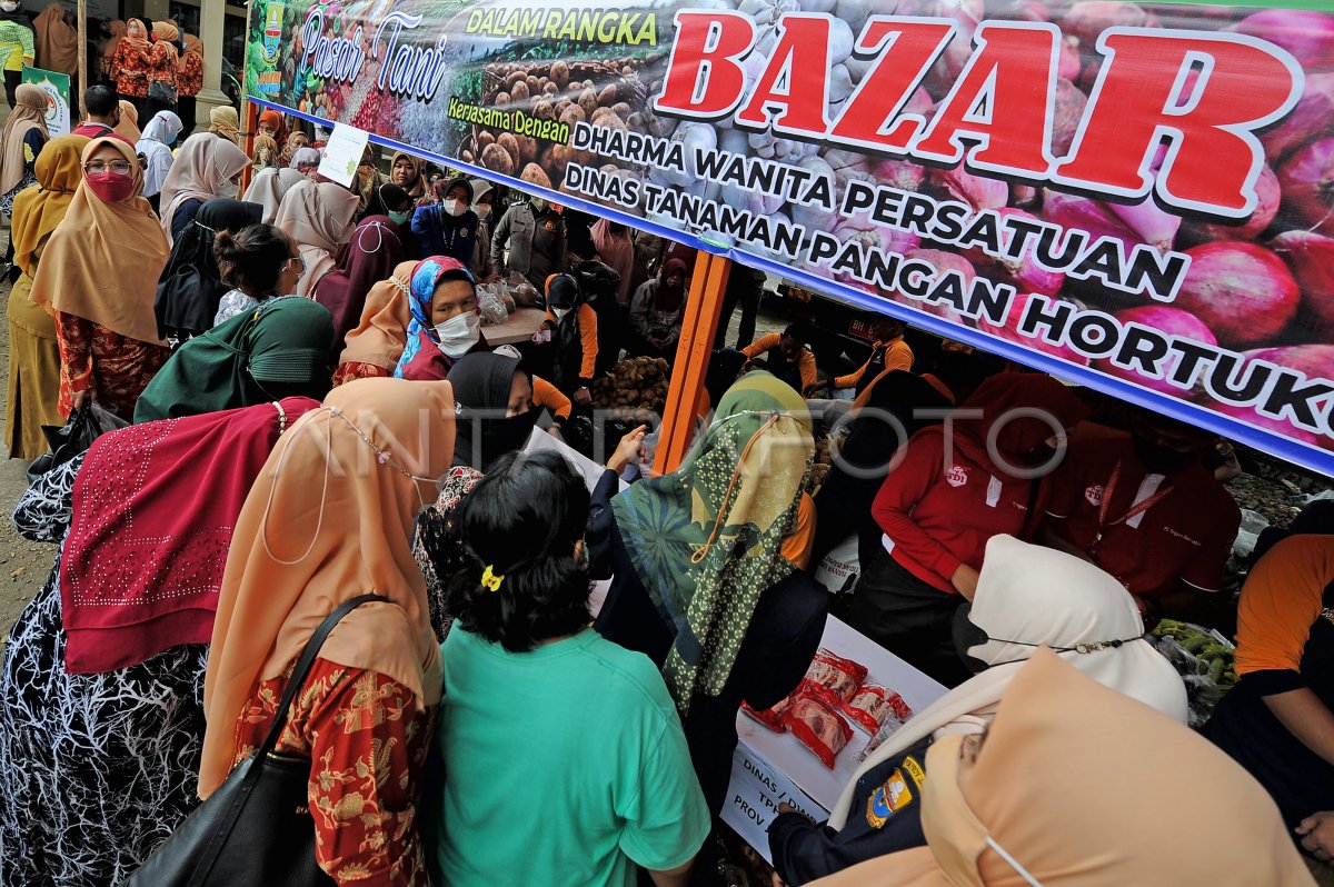 BAZAR RAMADHAN DI JAMBI ANTARA Foto