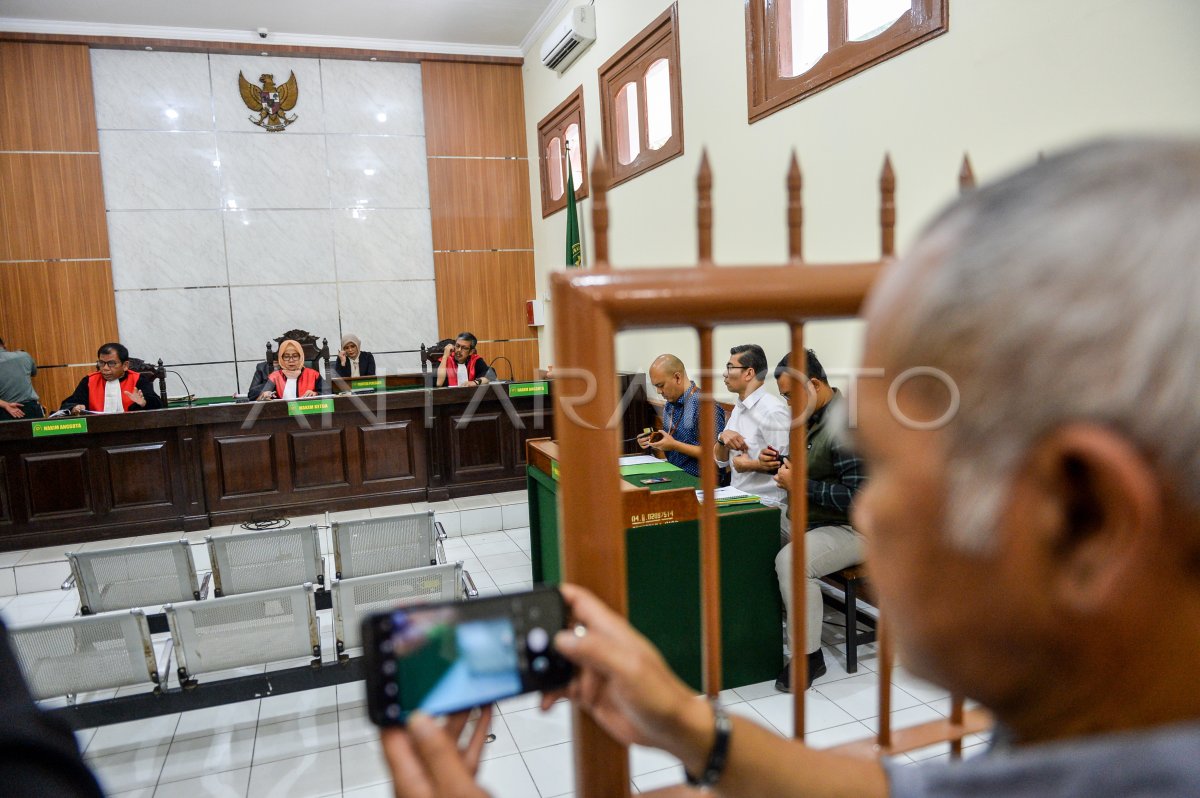 Sidang Gugatan Panji Gumilang Terhadap Ridwan Kamil Antara Foto