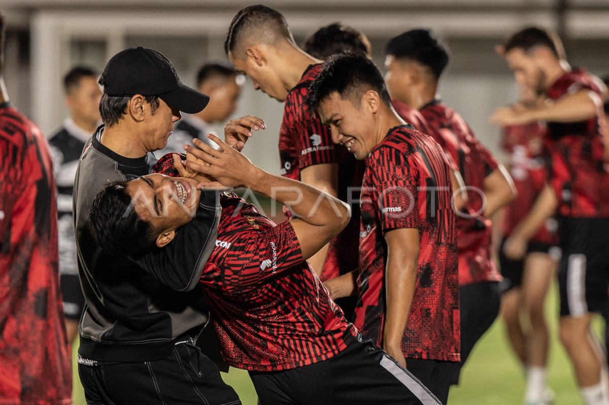 Latihan Timnas Indonesia Jelang Lawan Vietnam ANTARA Foto