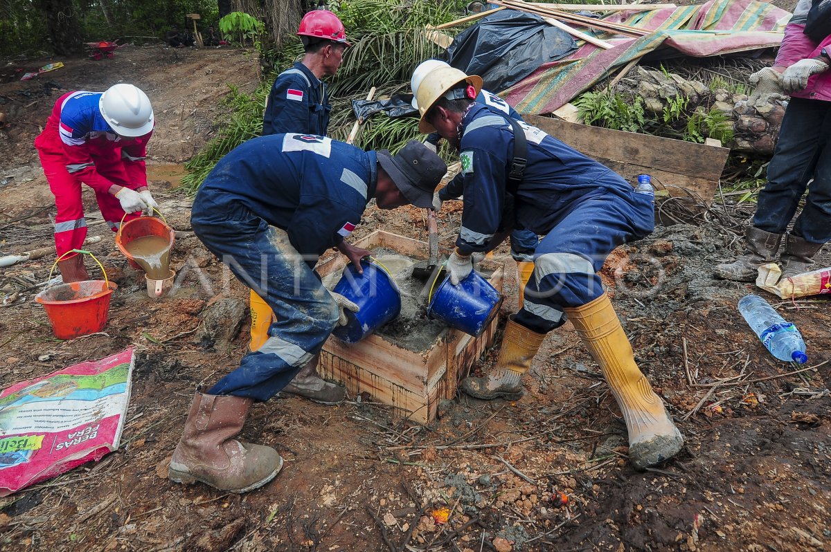 Penutupan Tambang Minyak Ilegal Di Batanghari Antara Foto