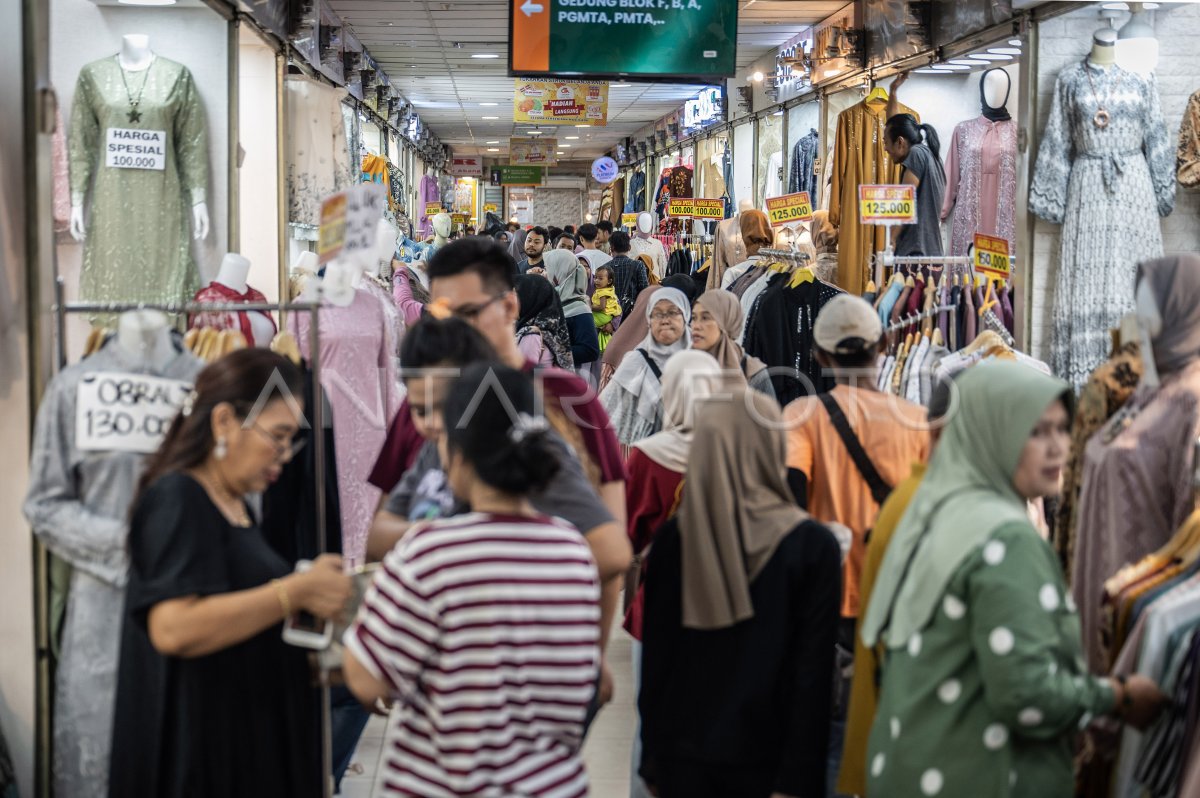 Indeks Keyakinan Konsumen Mei Antara Foto